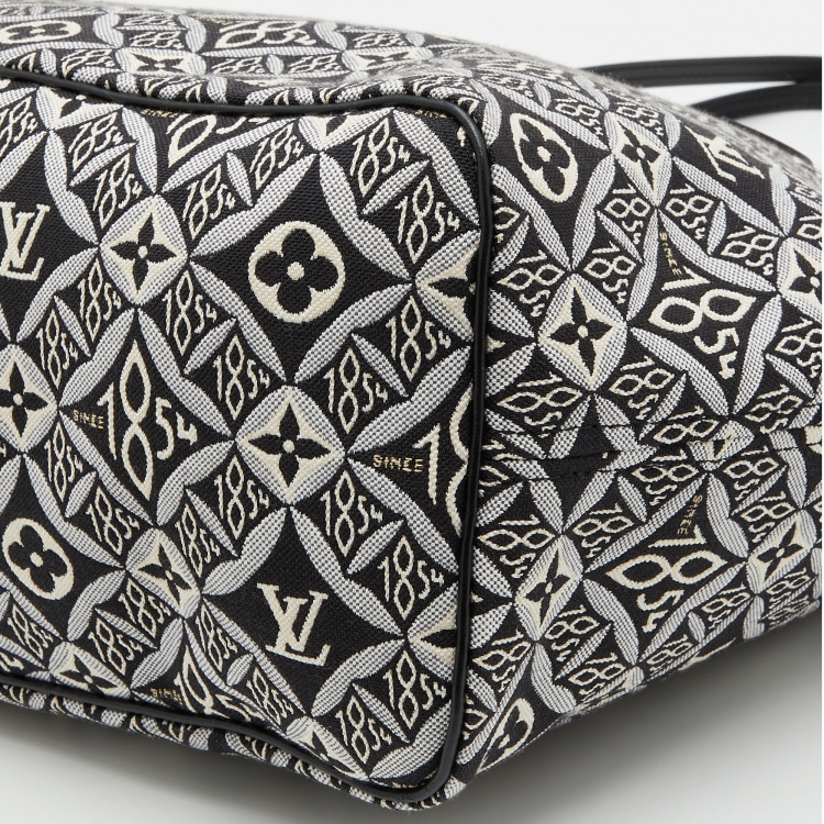 Pre Owned Louis Vuitton Black/White Jacquard Since 1854 Neverfull MM Bag