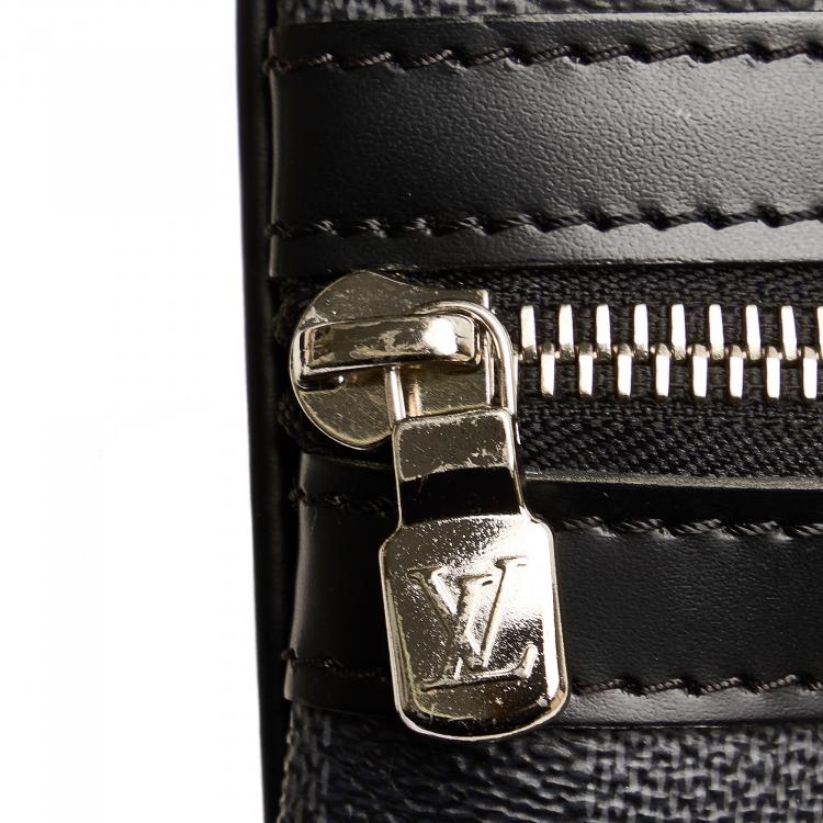 Pre Owned Louis Vuitton Damier Graphite Thomas