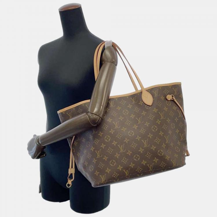 How To Style Louis Vuitton Handbags: Elevate Your Fashion Game