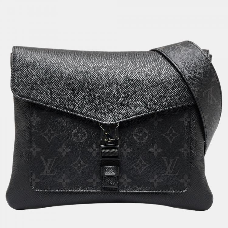 Louis Vuitton Black Taigarama Outdoor Flap Messenger Louis Vuitton