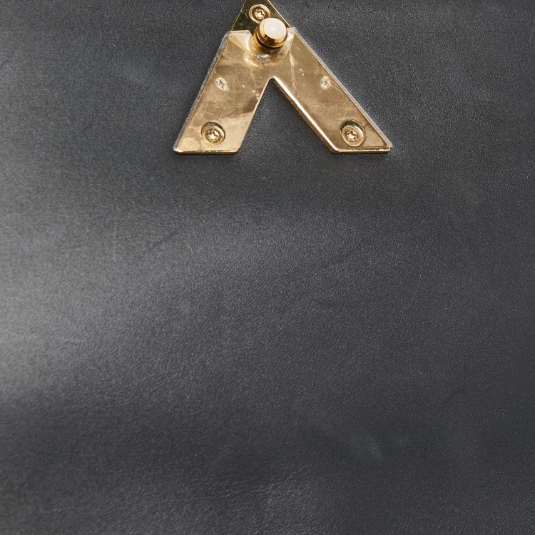 Pre Owned Louis Vuitton Black Monogram Leather Very One Handle Bag