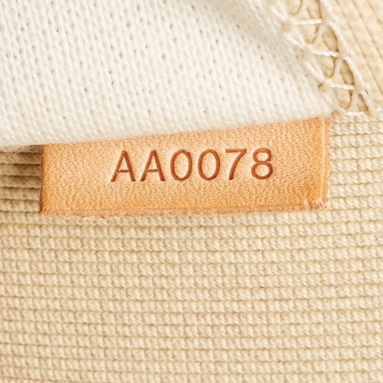 Pre Owned Louis Vuitton Monogram Canvas Sirius Soft 70 Suitcase