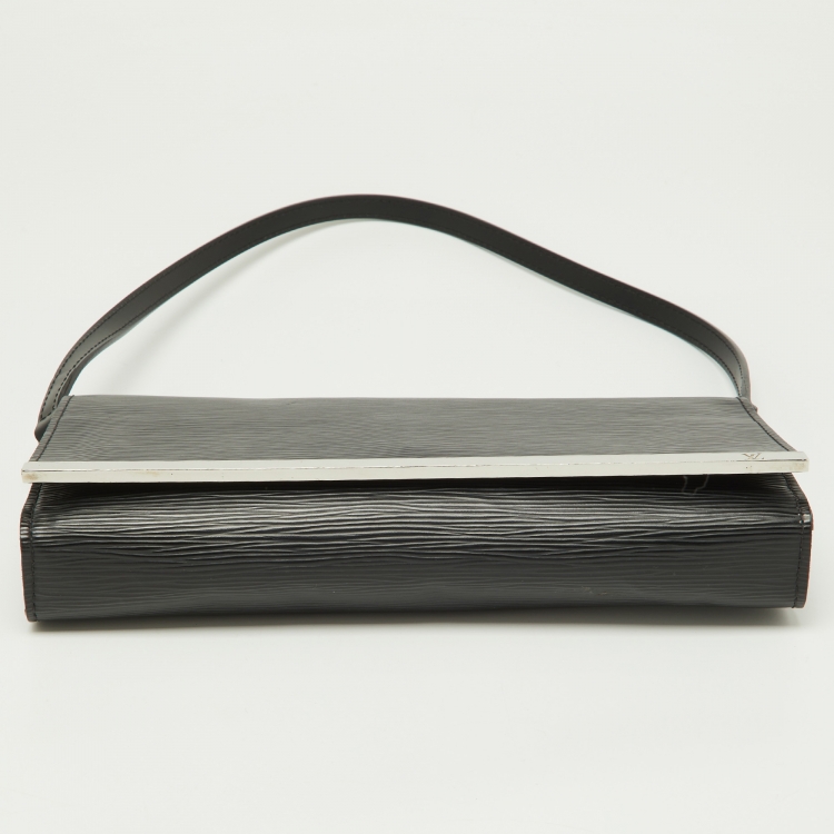 Pre Owned Louis Vuitton Black Epi Leather Sevigne Clutch Bag