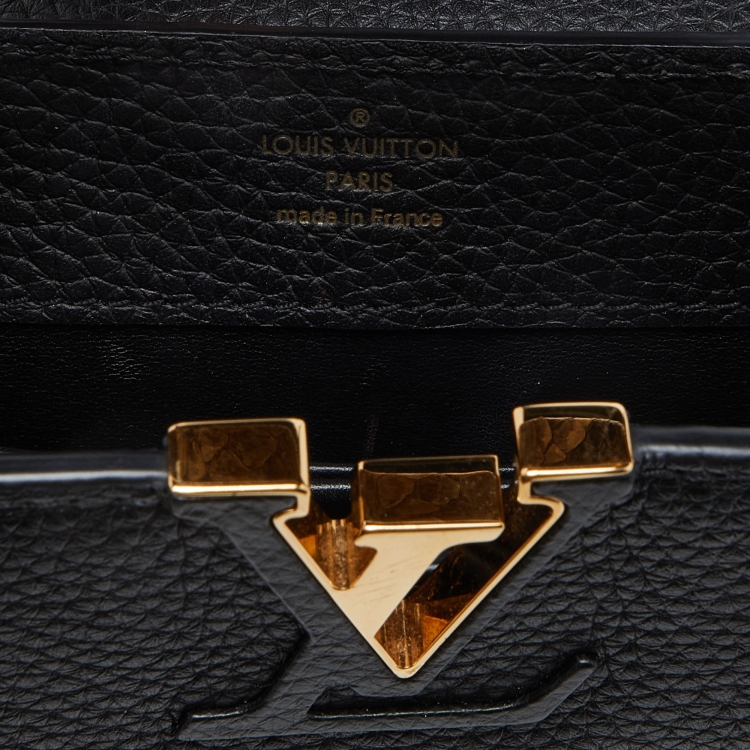 Pre Owned Louis Vuitton Black Leather and Python Capucines Mini Bag