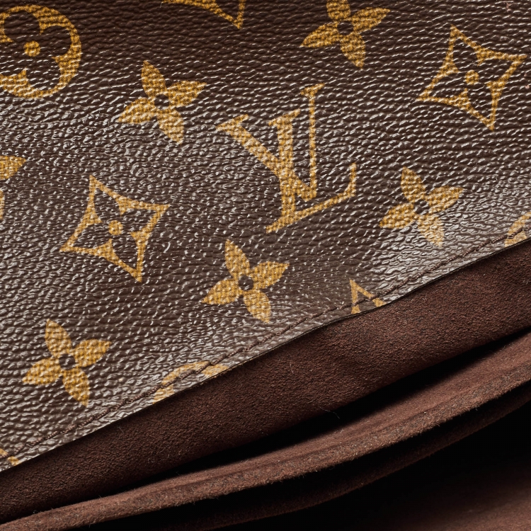 Pre Owned Louis Vuitton Monogram Canvas Pochette Metis Bag