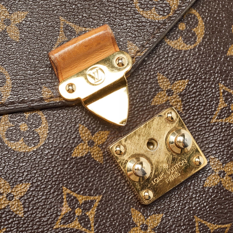 Pre Owned Louis Vuitton Monogram Canvas Pochette Metis Bag