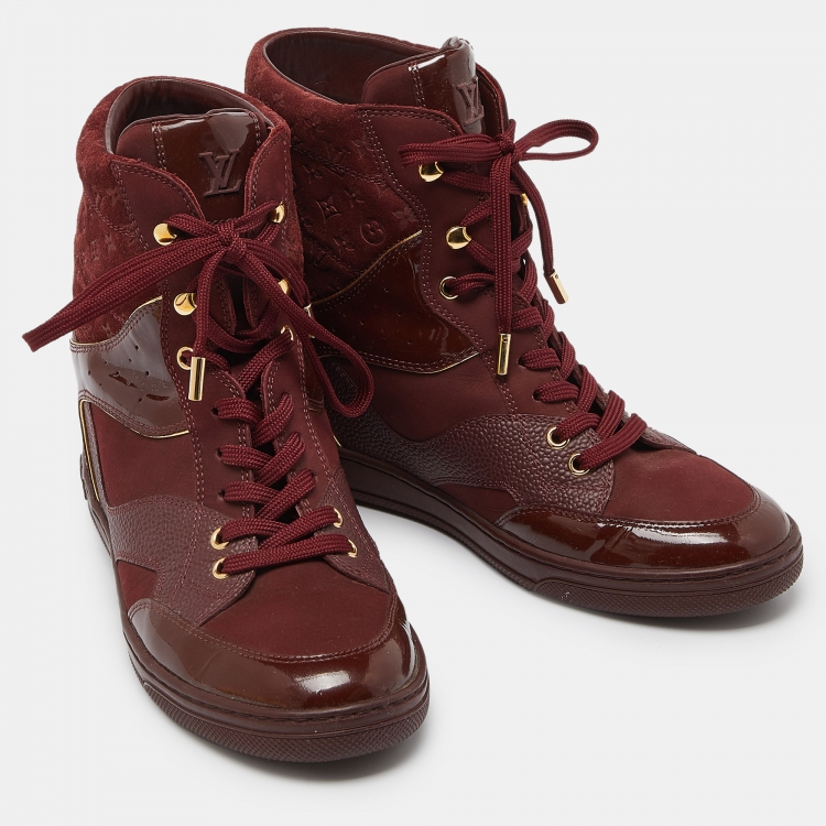 مملوكة مسبقًا Louis Vuitton Burgundy Monogram Suede and Patent Leather Millenium Wedge High Top Sneakers Size 38.5