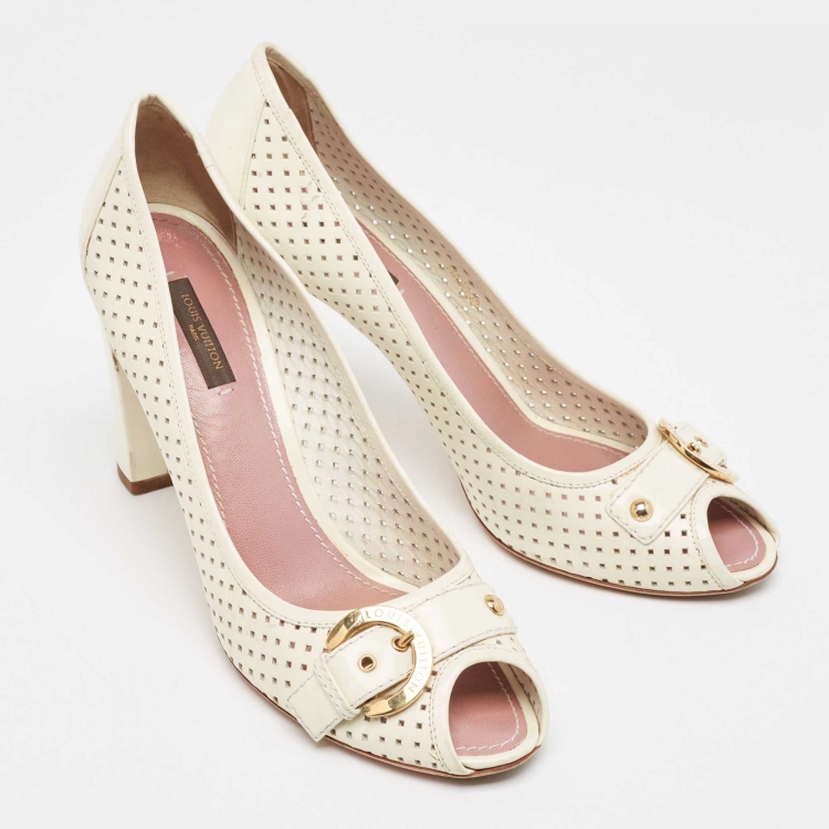 Pre Owned Louis Vuitton Cream Patent Leather Peep Toe Pumps Size 40