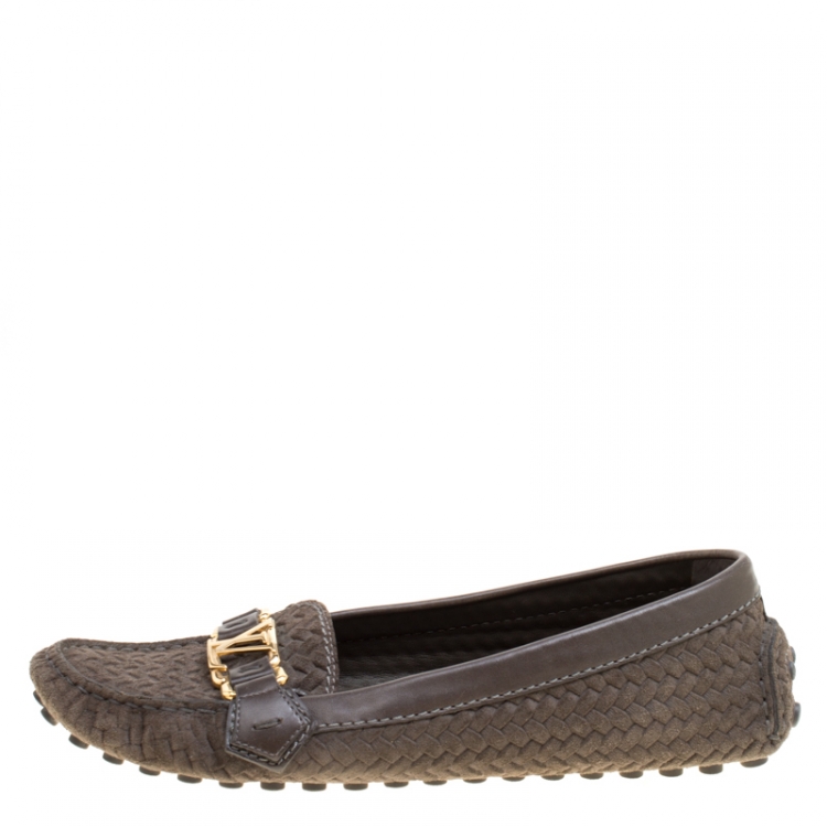 Pre Owned Louis Vuitton Grey Nubuck Leather Hockenheim Loafers Size 39