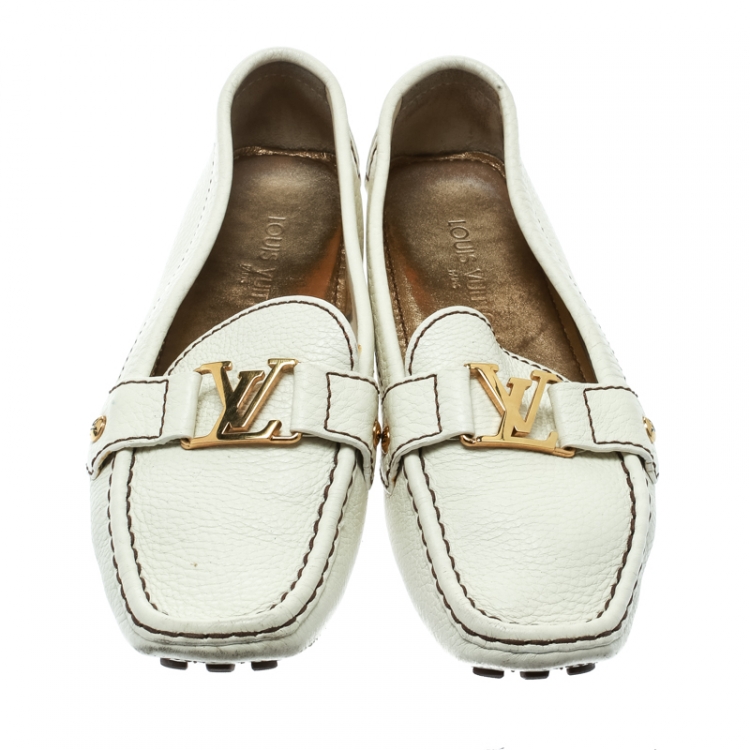 Pre Owned Louis Vuitton Off White Leather Oxford Loafers Size 39.5