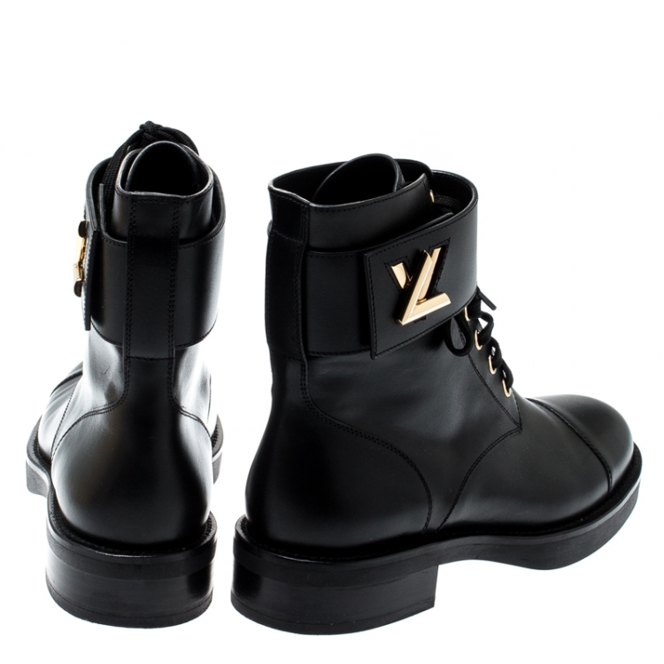 ankle length combat boots