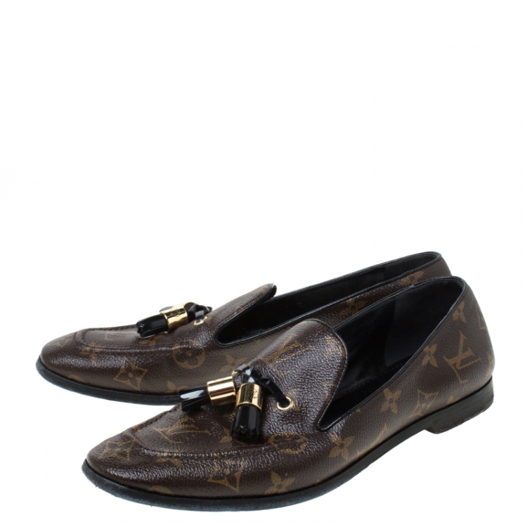 Pre Owned Louis Vuitton Brown Monogram Canvas Tassel Detail Smoking Slippers Size 39