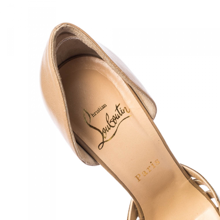 Pre Owned Christian Louboutin Beige/Gold Lasercut Metal and Leather D'Orsay Peep Toe Pumps Size 38