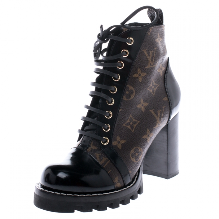 Star trail patent leather sandal Louis Vuitton Black size 36 EU in