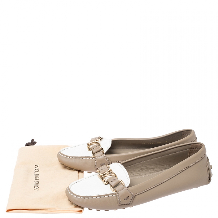 Pre Owned Louis Vuitton Beige/White Leather Oxford Loafers Size 38