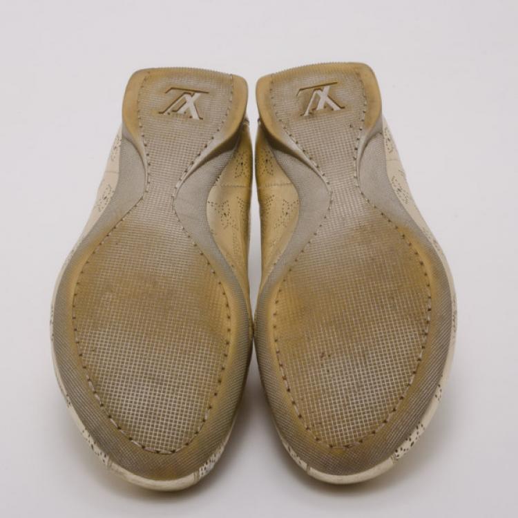 مملوكة مسبقًا Louis Vuitton Gold Mahina Leather Trainers Size 36