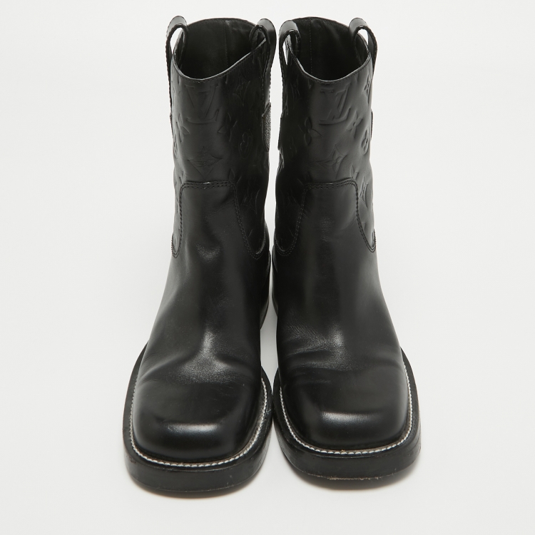 Pre Owned Louis Vuitton Black Leather  Ankle Boots Size 37.5