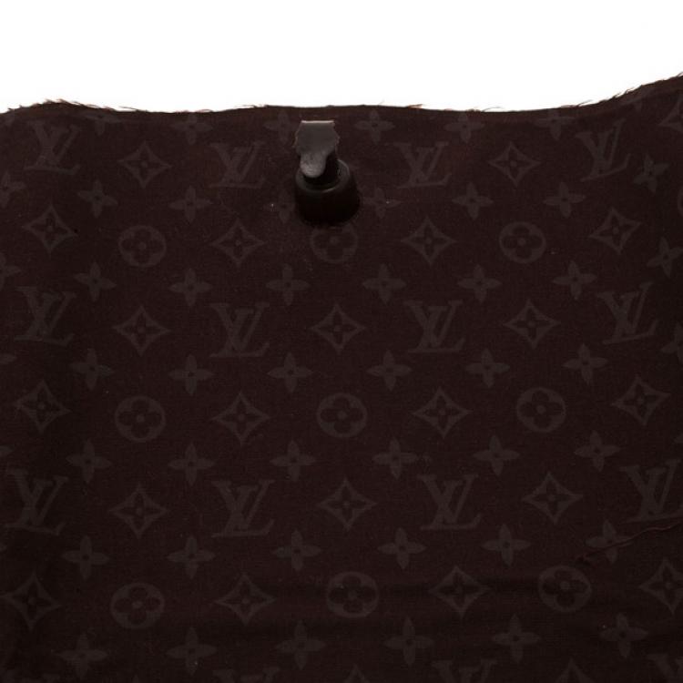 lv pillow case