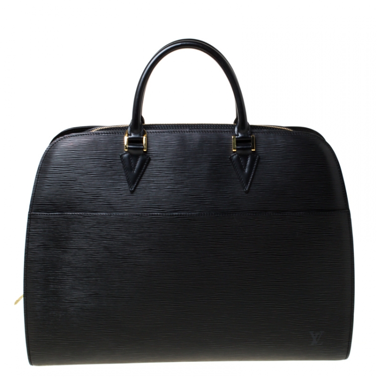 Louis Vuitton Bags Briefcases Black Leather ref.174623 - Joli Closet
