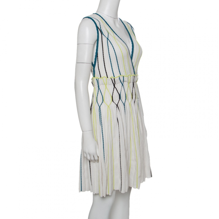 مملوكة مسبقًا M Missoni White Rib Knit Contrast Piping Detail Sleeveless Pleated Dress M