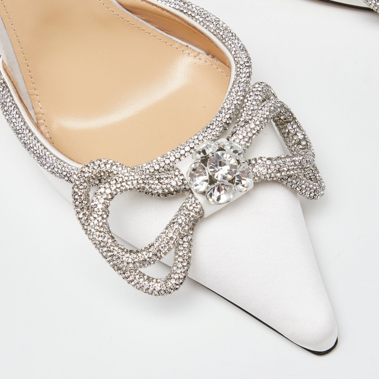 Pre Owned Mach & Mach White Satin Crystal Embellished Double Bow Pumps Size 40