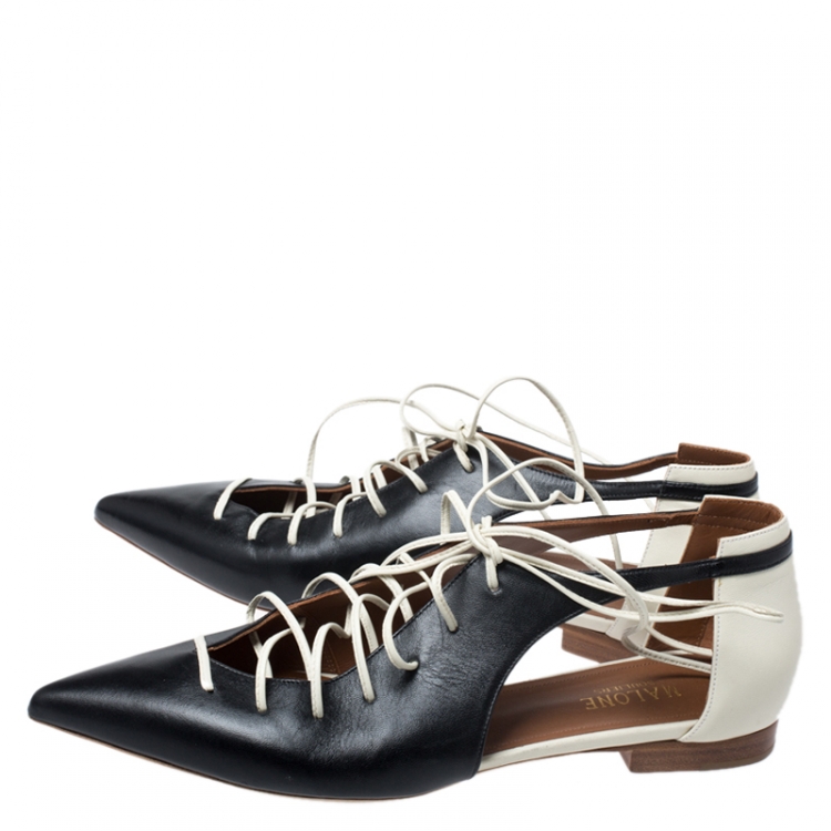 مملوكة مسبقًا Malone Souliers Monochrome Leather Montana Lace Up Pointed Toe Flats Size 39