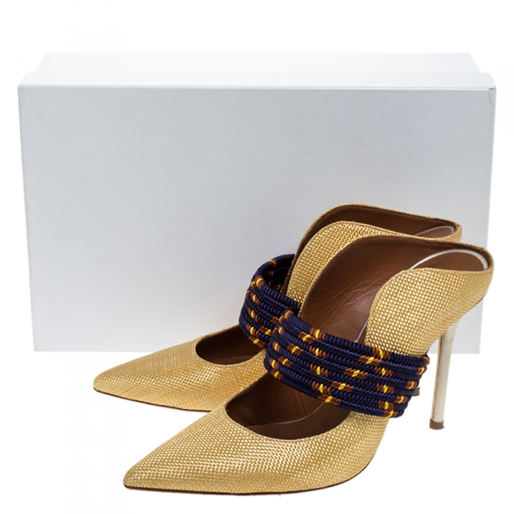 مملوكة مسبقًا Malone Souliers Gold Woven Raffia Mara Mule Sandals Size 37