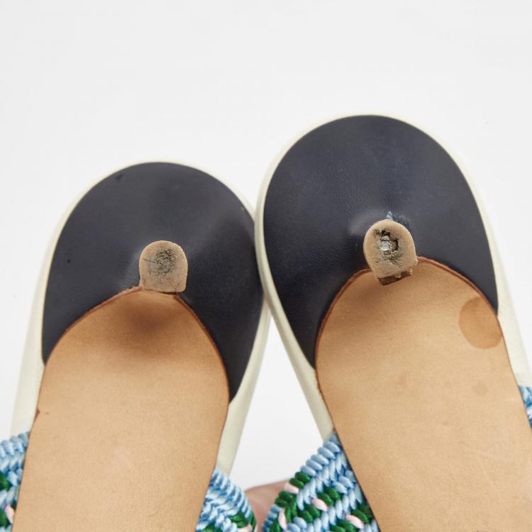 مملوكة مسبقًا Malone Souliers Cream/Blue Raffia And Fabric Maisie Pointed Toe Mules Size 40