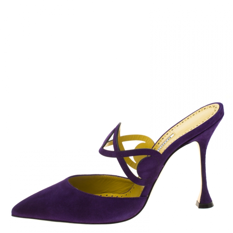 Pre Owned Manolo Blahnik Dark Purple Suede Mochetomu Cut Out Pointed Toe Mules Size 38