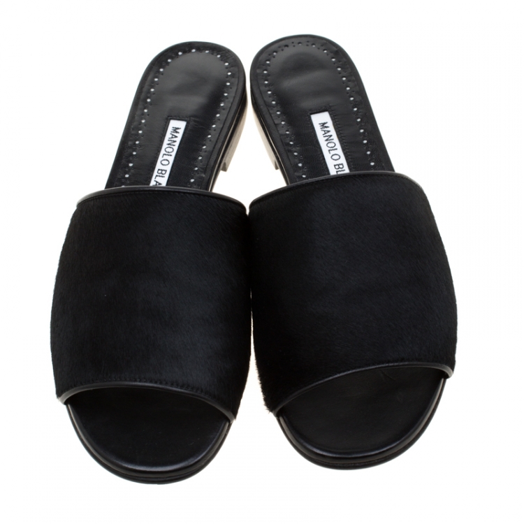 Pre Owned Manolo Blahnik Black Pony Hair Flat Slides Size 38.5
