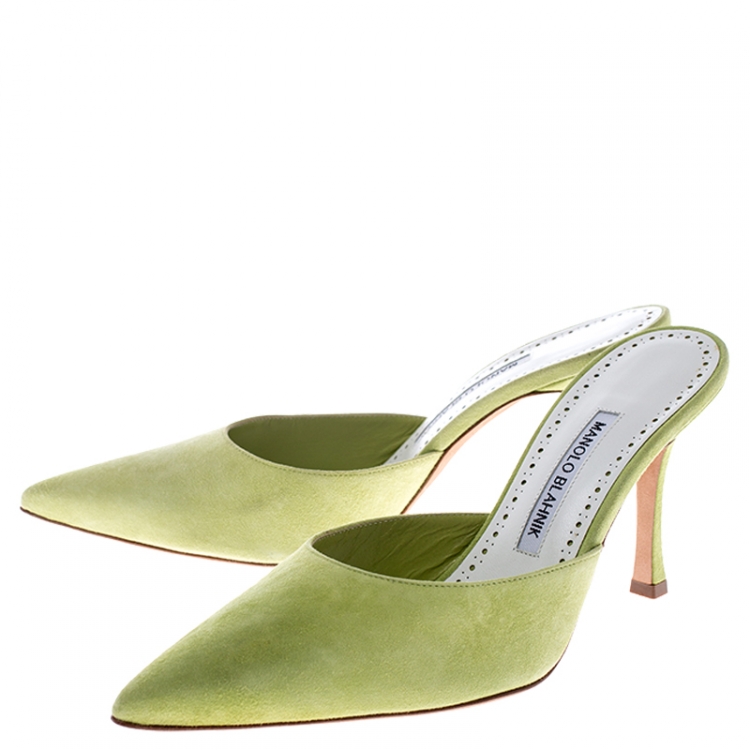 Pre Owned Manolo Blahnik Green Suede Carolyne Pointed Toe Mules Size 39
