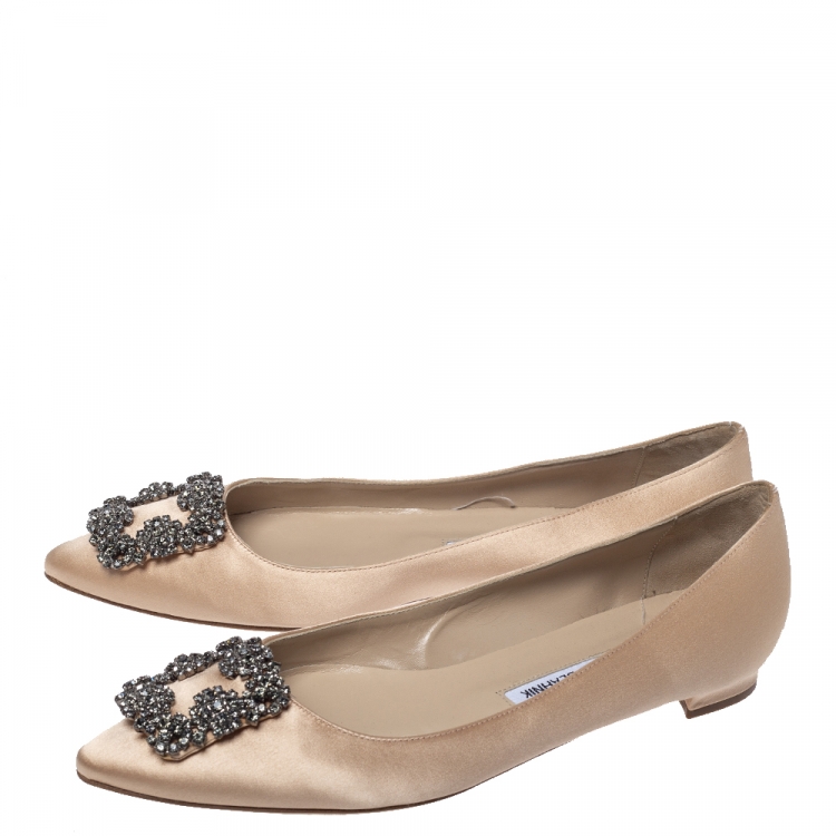 Pre Owned Manolo Blahnik Beige Satin Hangisi Ballet Flats Size 39