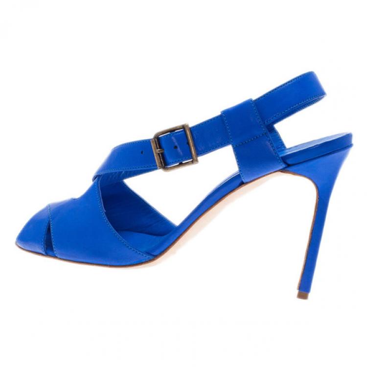 Pre Owned Manolo Blahnik Blue Leather Criss Cross Sandals Size 38.5