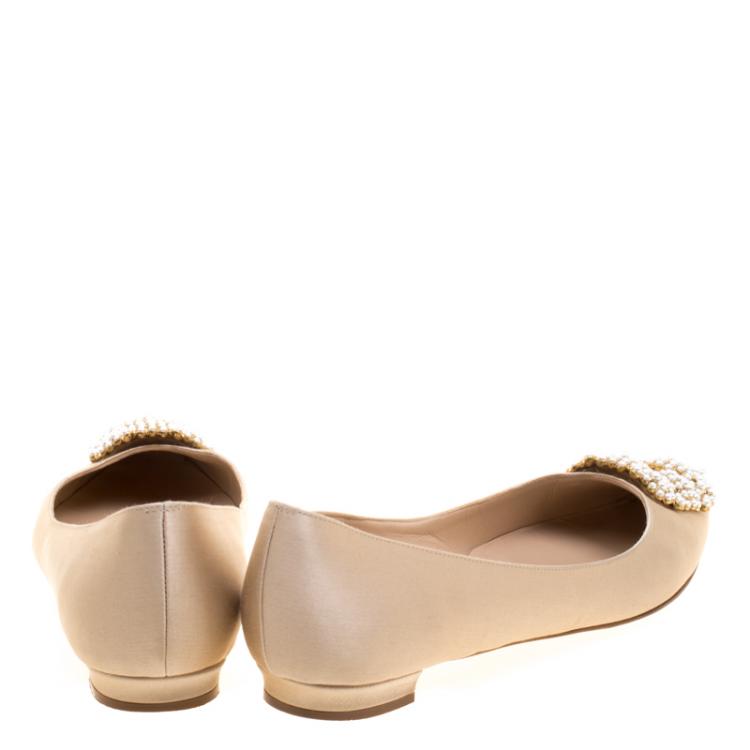 Pre Owned Manolo Blahnik Beige Satin Hangisi Ballet Flats Size 37.5