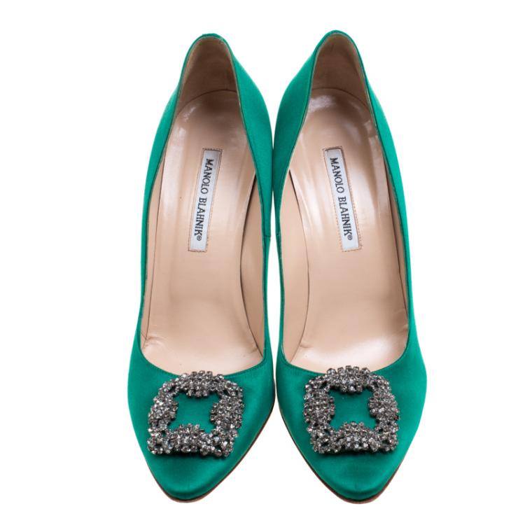 Pre Owned Manolo Blahnik Green Satin Hangisi Embellished Pumps Size 41