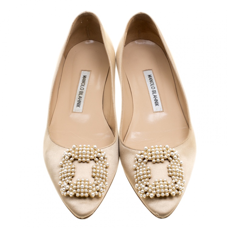 Pre Owned Manolo Blahnik Beige Satin Hangisi Ballet Flats Size 38.5