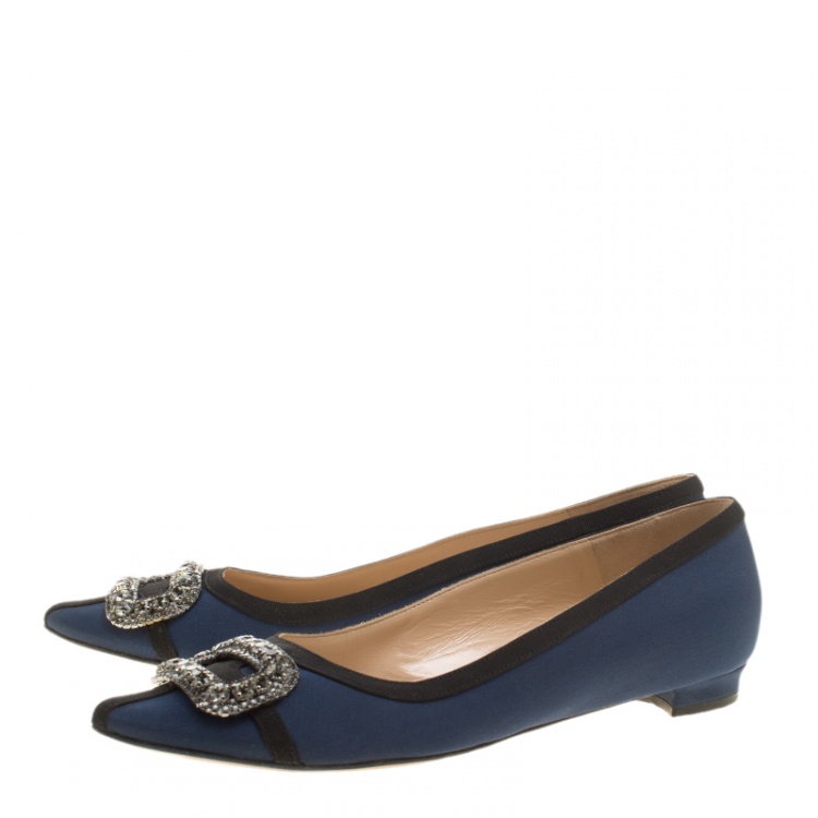 Pre Owned Manolo Blahnik Blue Satin Crystal Embellished Pointed Toe Flats Size 38.5 