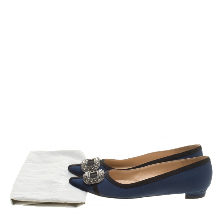 Pre Owned Manolo Blahnik Blue Satin Crystal Embellished Pointed Toe Flats Size 38.5 