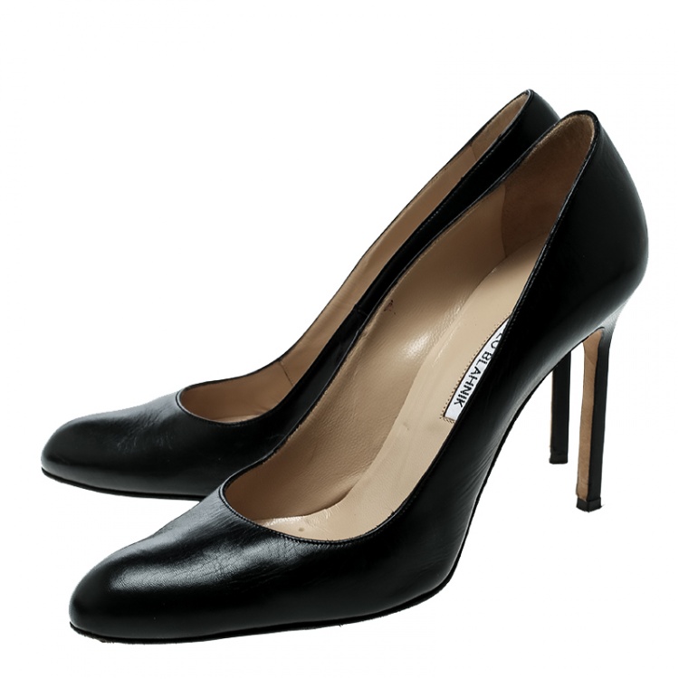 Pre Owned Manolo Blahnik Black Leather BB Pointed Toe Pumps Size 39.5