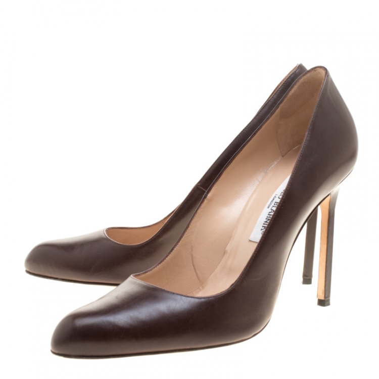 Pre Owned Manolo Blahnik Brown Leather Round Toe Pumps Size 40