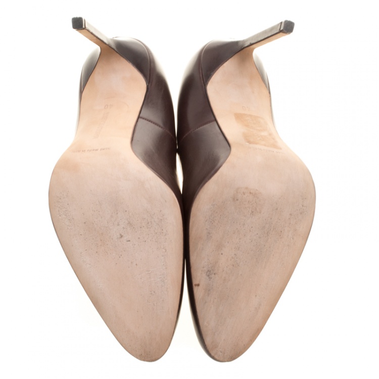 Pre Owned Manolo Blahnik Brown Leather Round Toe Pumps Size 40