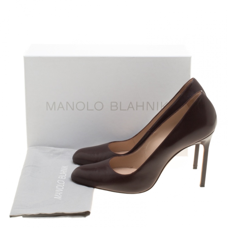 Pre Owned Manolo Blahnik Brown Leather Round Toe Pumps Size 40