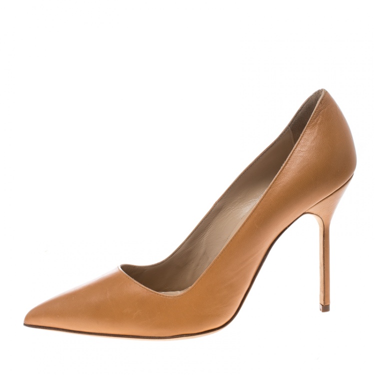Pre Owned Manolo Blahnik Peach Leather BB Pointed Toe Pumps Size 38.5