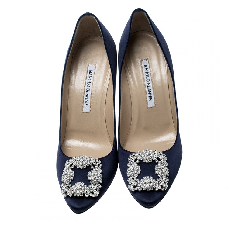 Pre Owned Manolo Blahnik Navy Blue Satin Hangisi Crystal Embellished Pumps Size 38.5