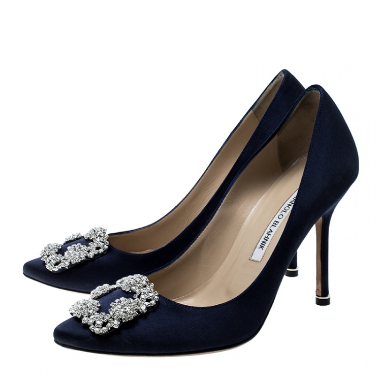 Pre Owned Manolo Blahnik Navy Blue Satin Hangisi Crystal Embellished Pumps Size 38.5