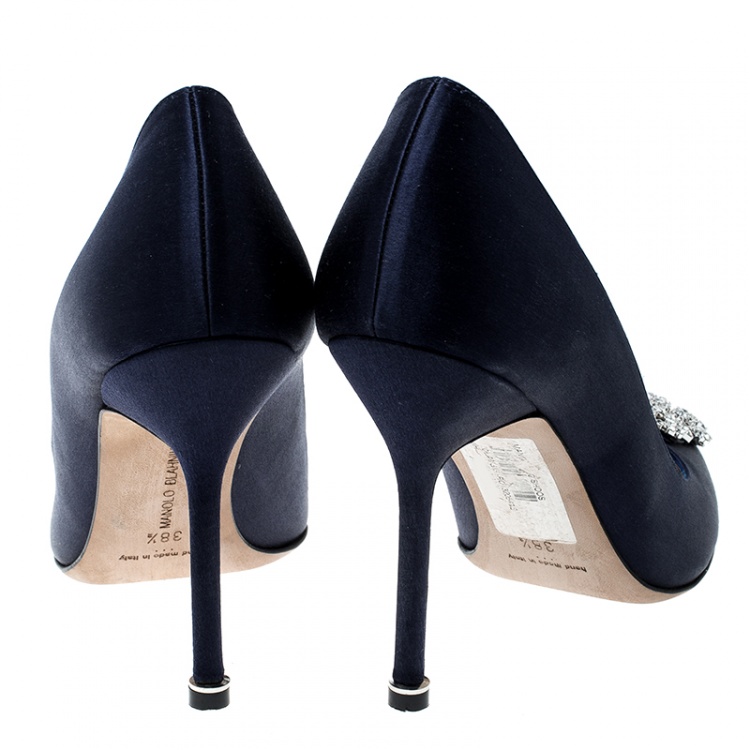 Pre Owned Manolo Blahnik Navy Blue Satin Hangisi Crystal Embellished Pumps Size 38.5