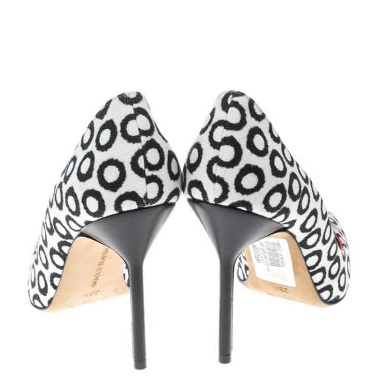 Pre Owned Manolo Blahnik Monochrome Circle Printed Canvas BB Pointed Toe Pumps Size 36.5