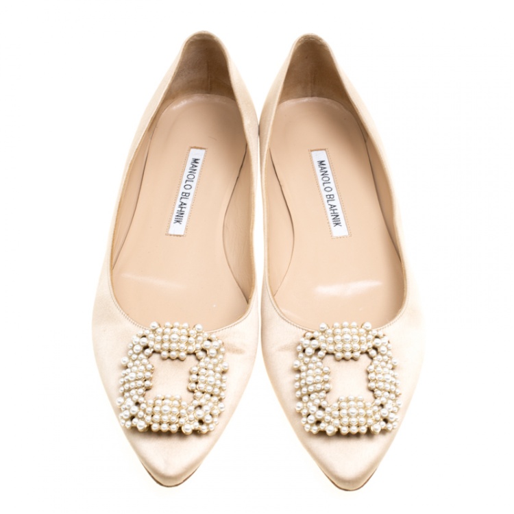 Pre Owned Manolo Blahnik Beige Satin Hangisi Ballet Flats Size 38