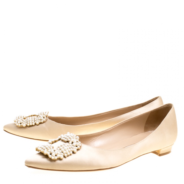 Pre Owned Manolo Blahnik Beige Satin Hangisi Ballet Flats Size 38