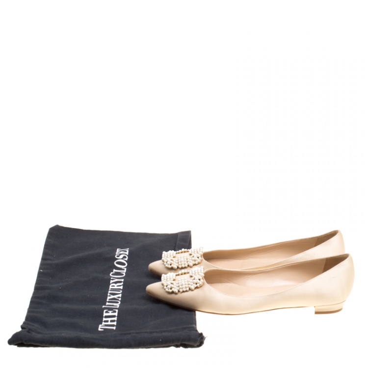 Pre Owned Manolo Blahnik Beige Satin Hangisi Ballet Flats Size 38